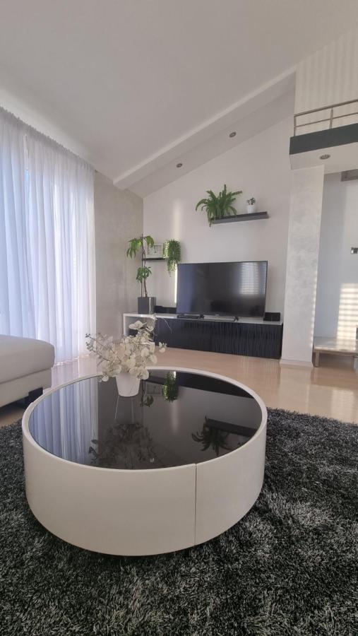 Dream Apartment Podstrana Kültér fotó